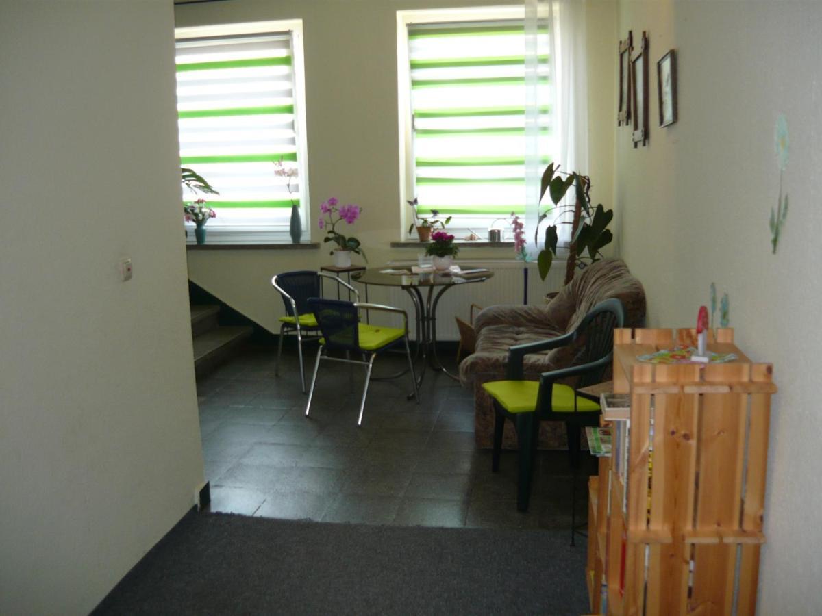 Schoene Wohnung Nossentiner Huette エクステリア 写真